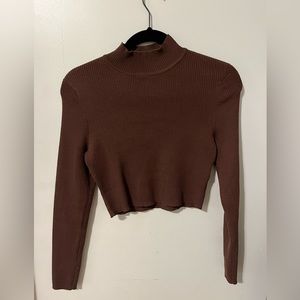 Brown slightly cropped sweater